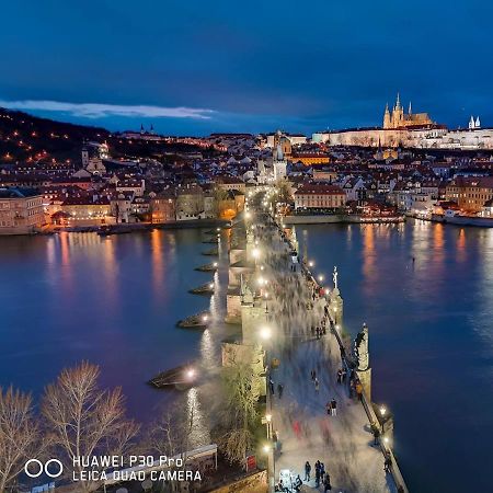 H+ Apartman Letiste Praha Apartman Kültér fotó
