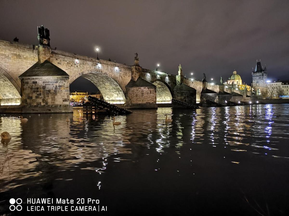 H+ Apartman Letiste Praha Apartman Kültér fotó